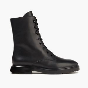 Barely worn Stuart Weitzman McKenzee boots